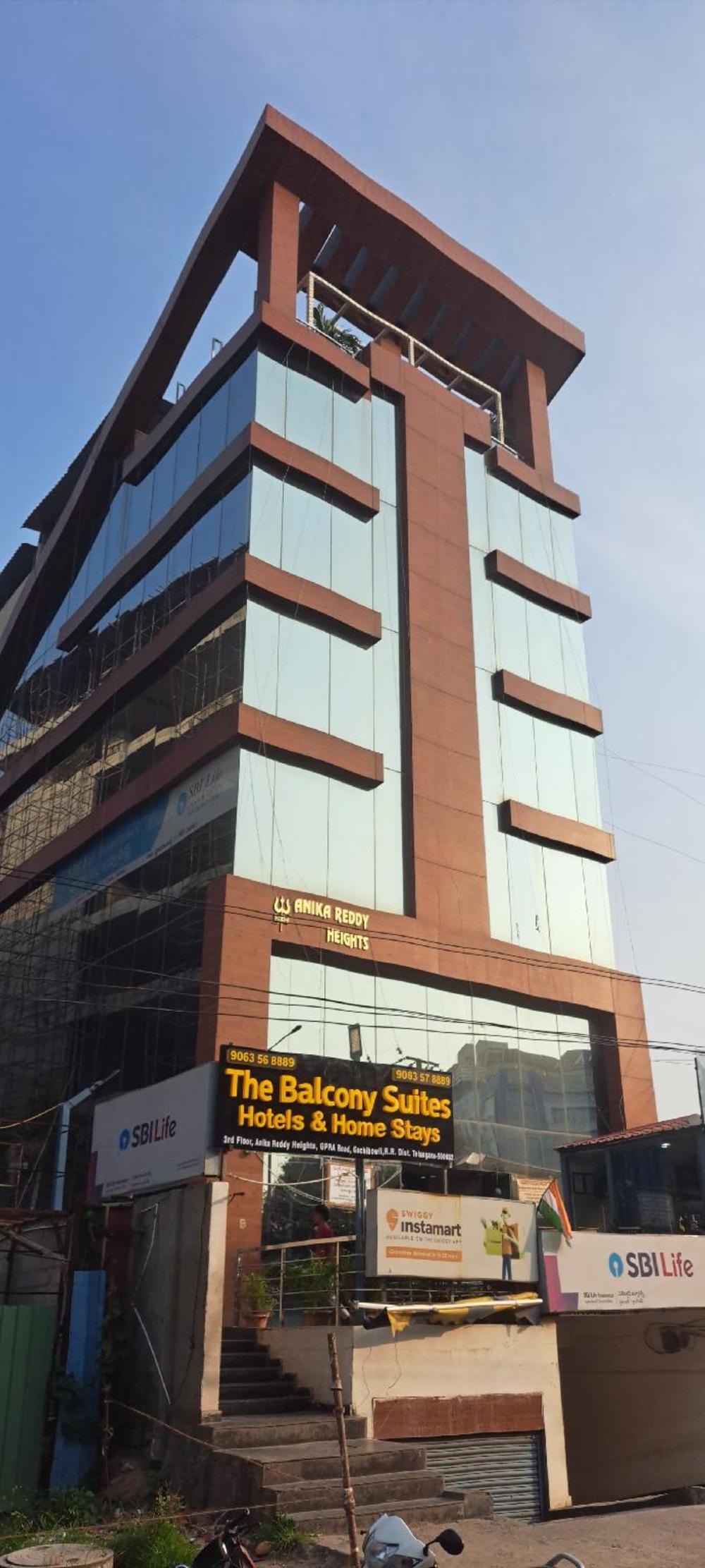 the balcony suites