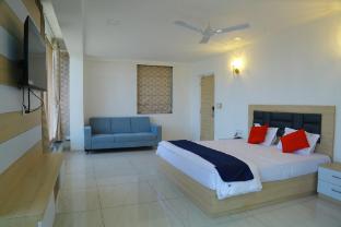 the balcony suites