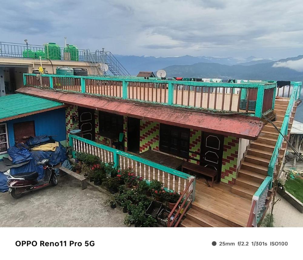 rishop mountain homestay