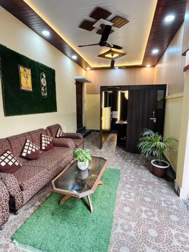 rudraksh inn