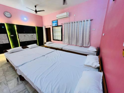 rudraksh inn
