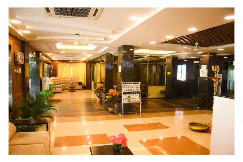 hotel sr tiruchendur