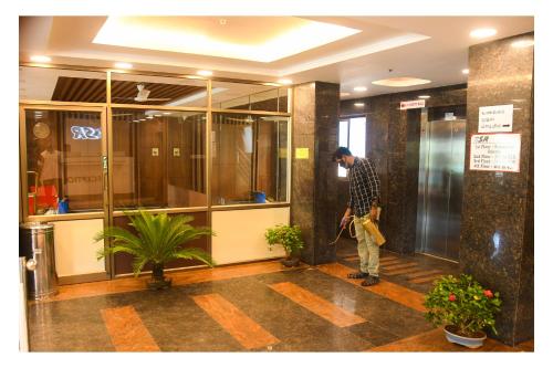 hotel sr tiruchendur