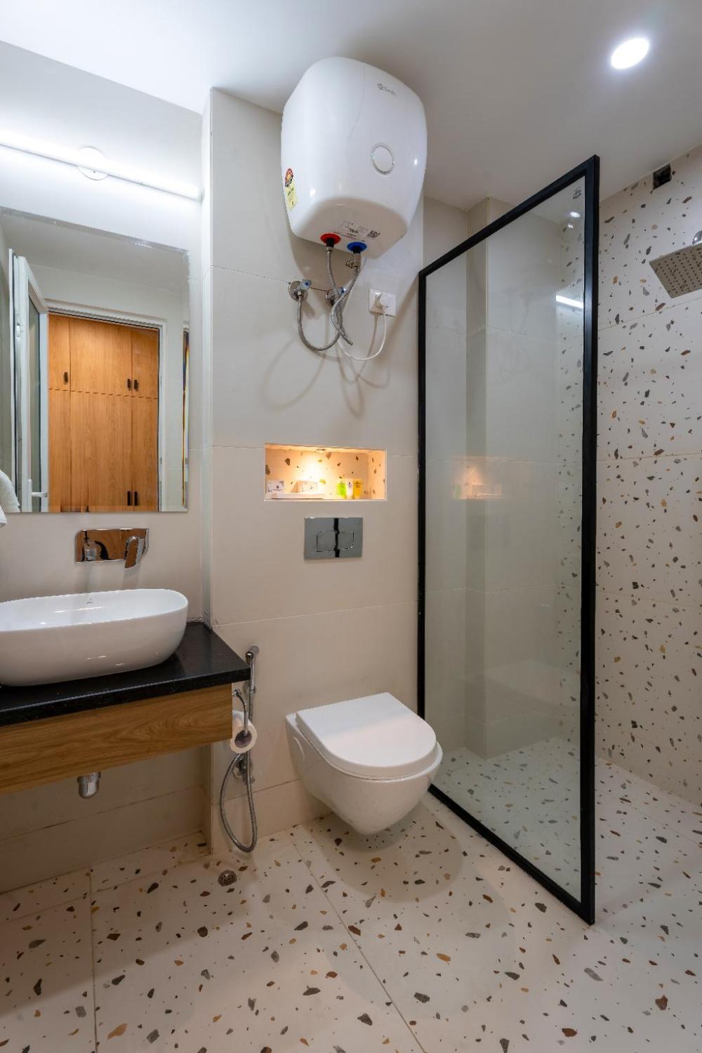 elegent studio on golf course road sterling