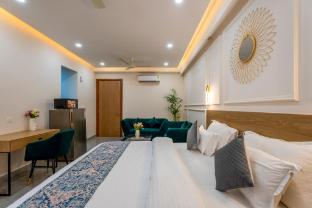 elegent studio on golf course road sterling