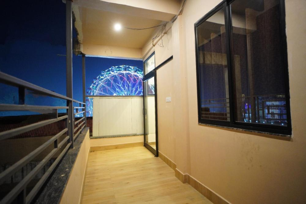 the manohar hotel budaun