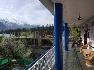 oak land house manali