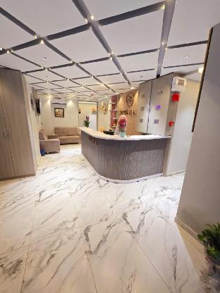 hotel m park gadhinagar