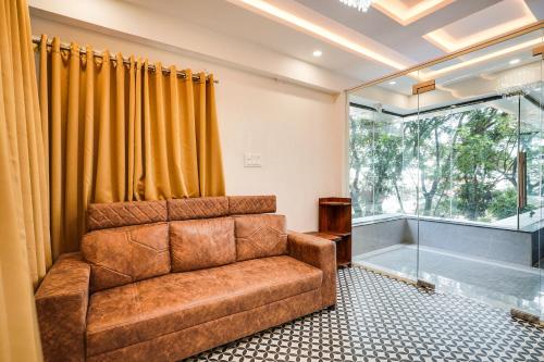 townhouse redmoon suites