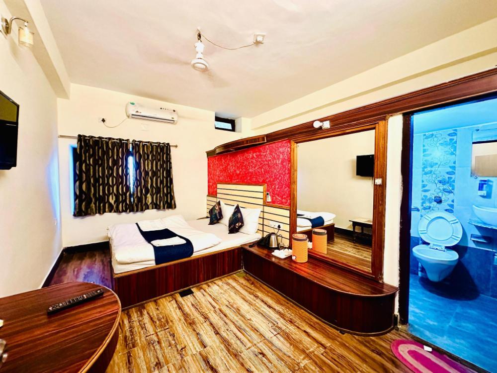 hotel ssr palace mount abu