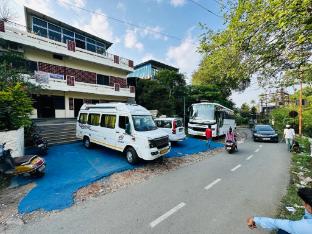 hotel ssr palace mount abu