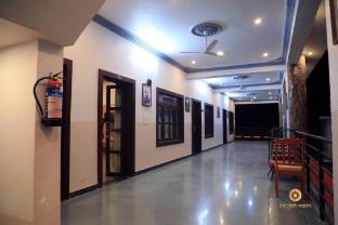 the yash resort and hotel