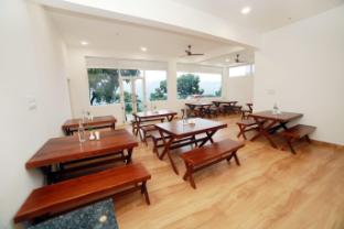 rock n brook resort kanthalloor