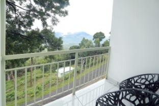 rock n brook resort kanthalloor