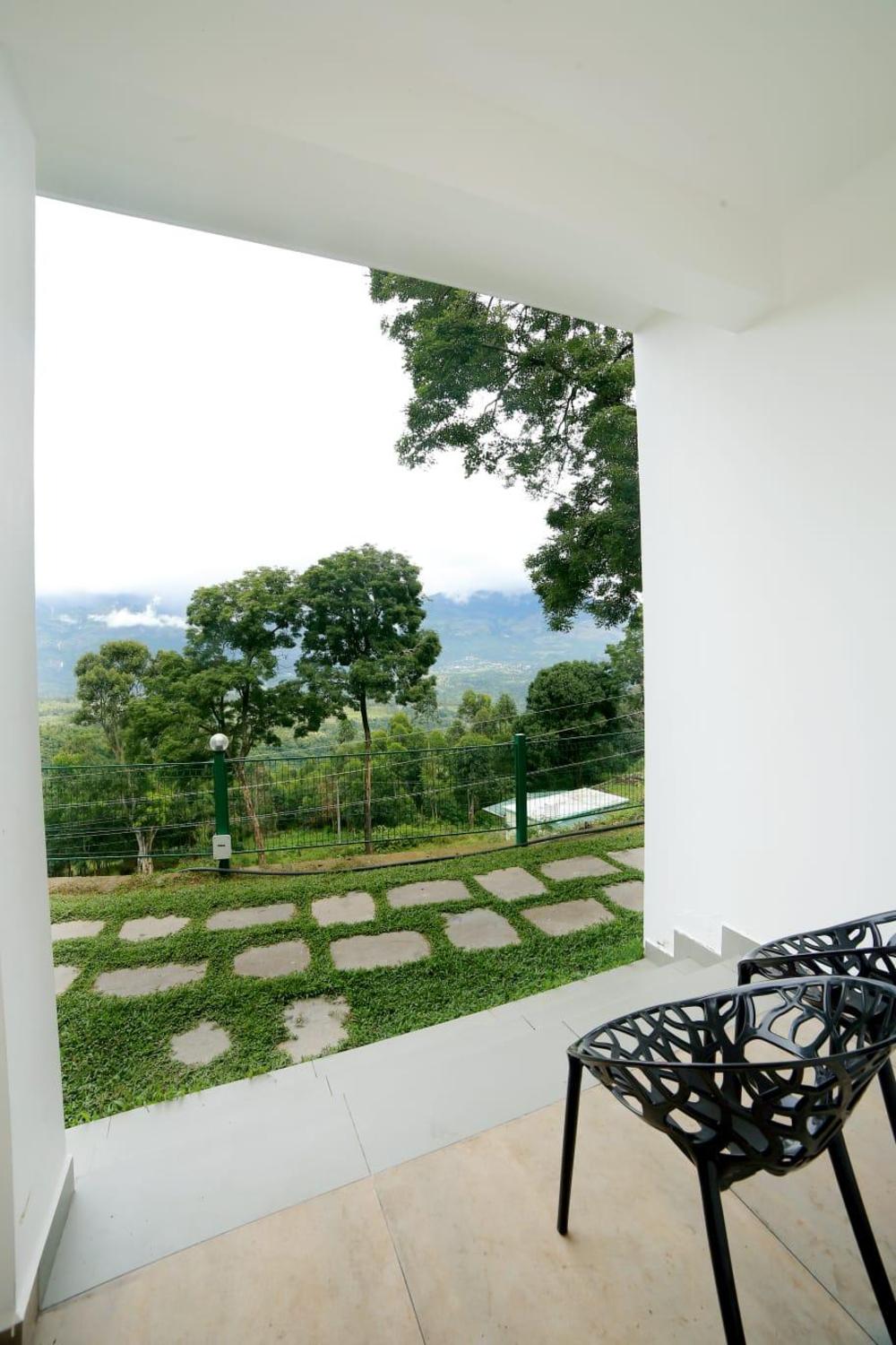 rock n brook resort kanthalloor