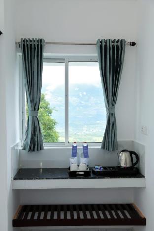 rock n brook resort kanthalloor