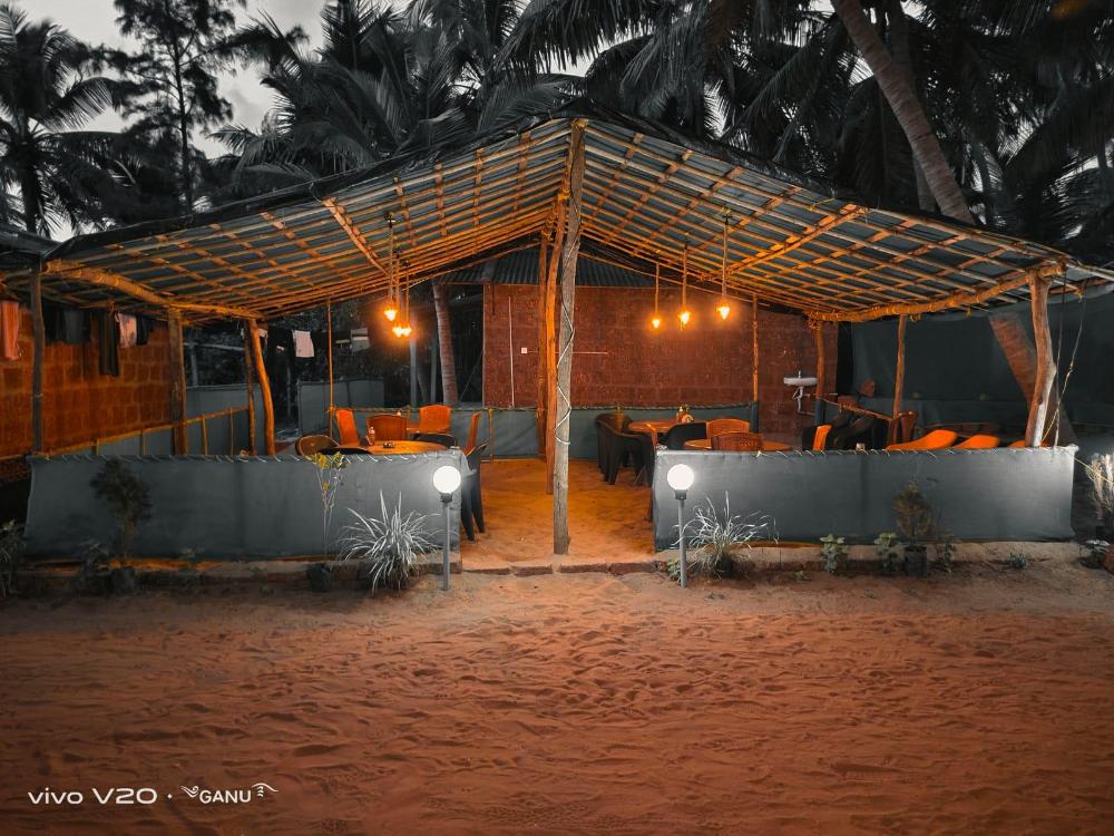 redkar rooms gokarna beach front ac and non ac rooms