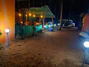 redkar rooms gokarna beach front ac and non ac rooms