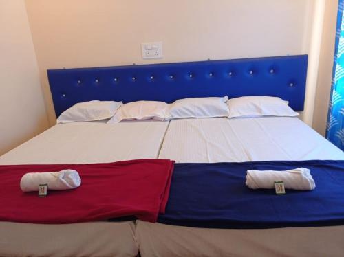 redkar rooms gokarna beach front ac and non ac rooms