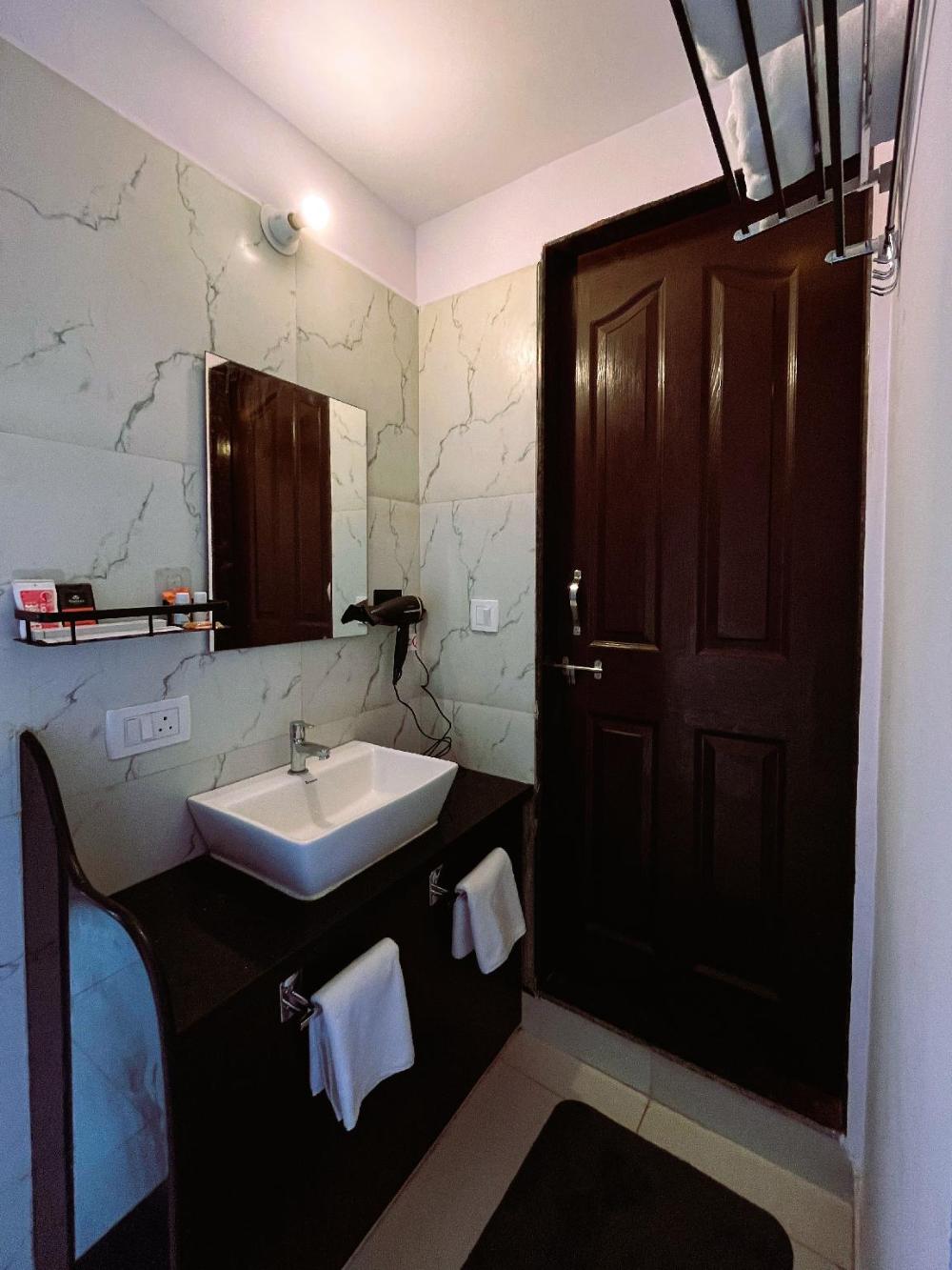 arambol bliss hote apartments