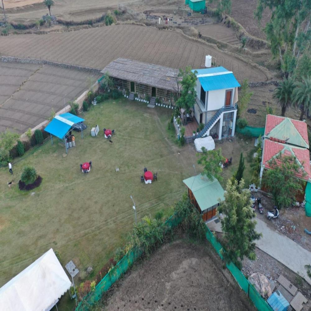 far out field resort mount abu