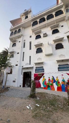 multiple stories udaipur