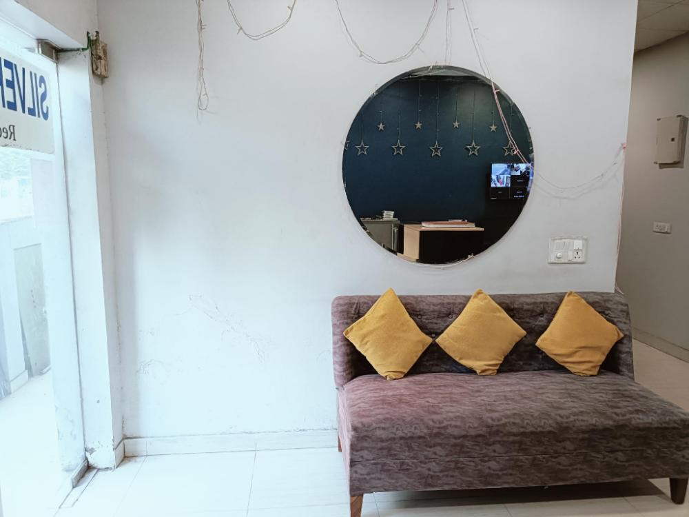 silver arrow guest house