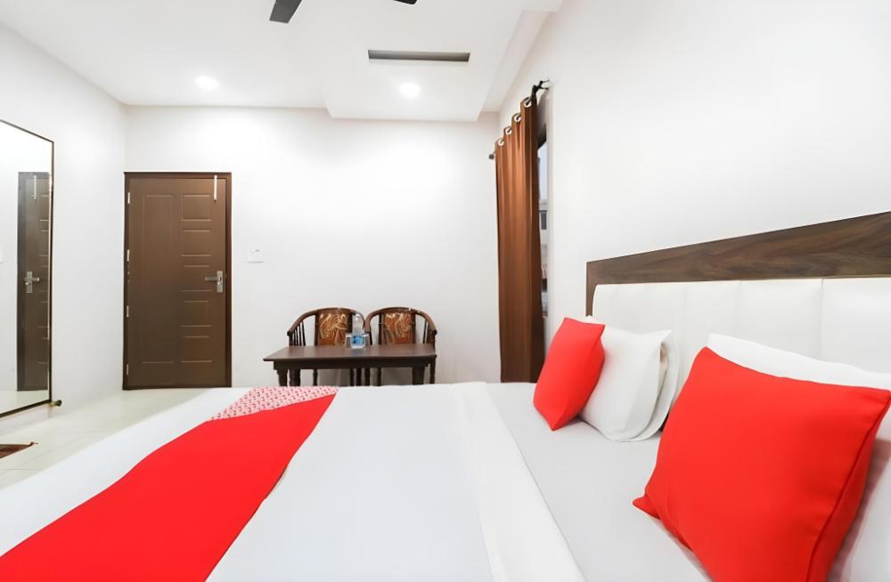 malaya house couples family corporate