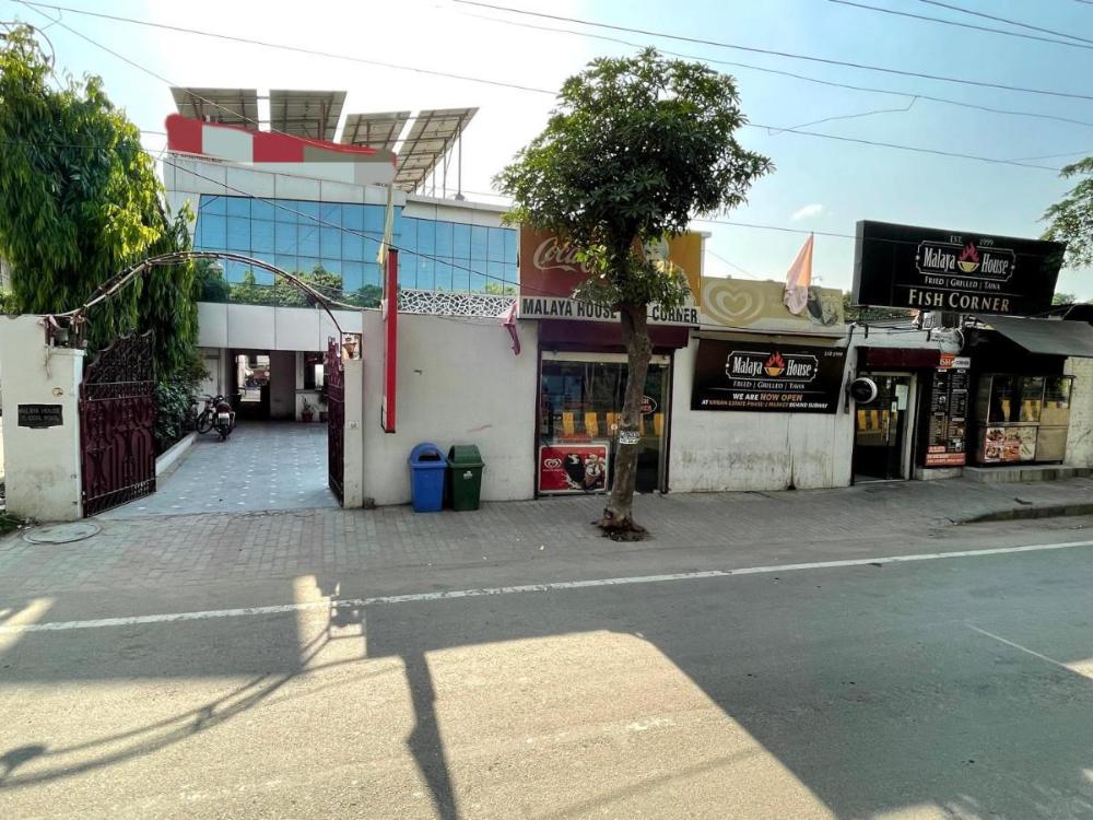 malaya house couples family corporate