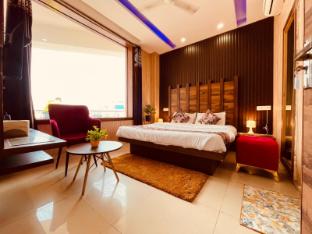 the pearl grand top rated and most awarded property in chandigarh