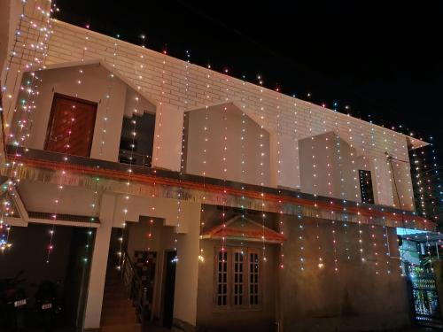 whimsical woods home stay