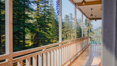 happy returns home jibhi