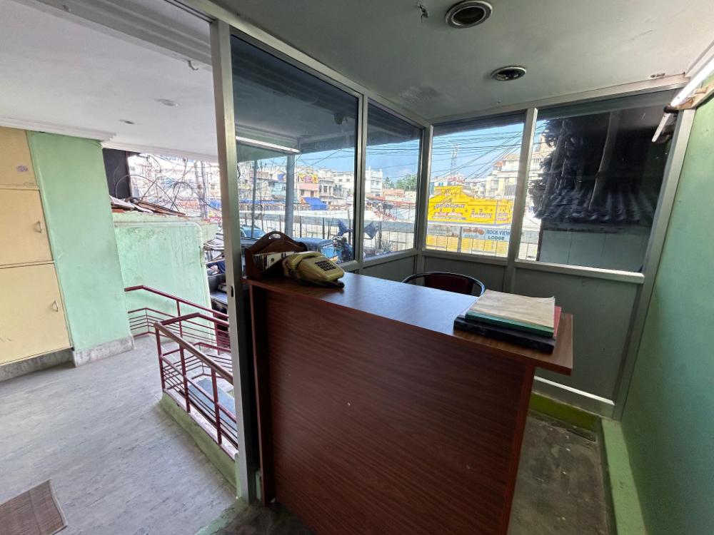 the kaya backpackers hostel