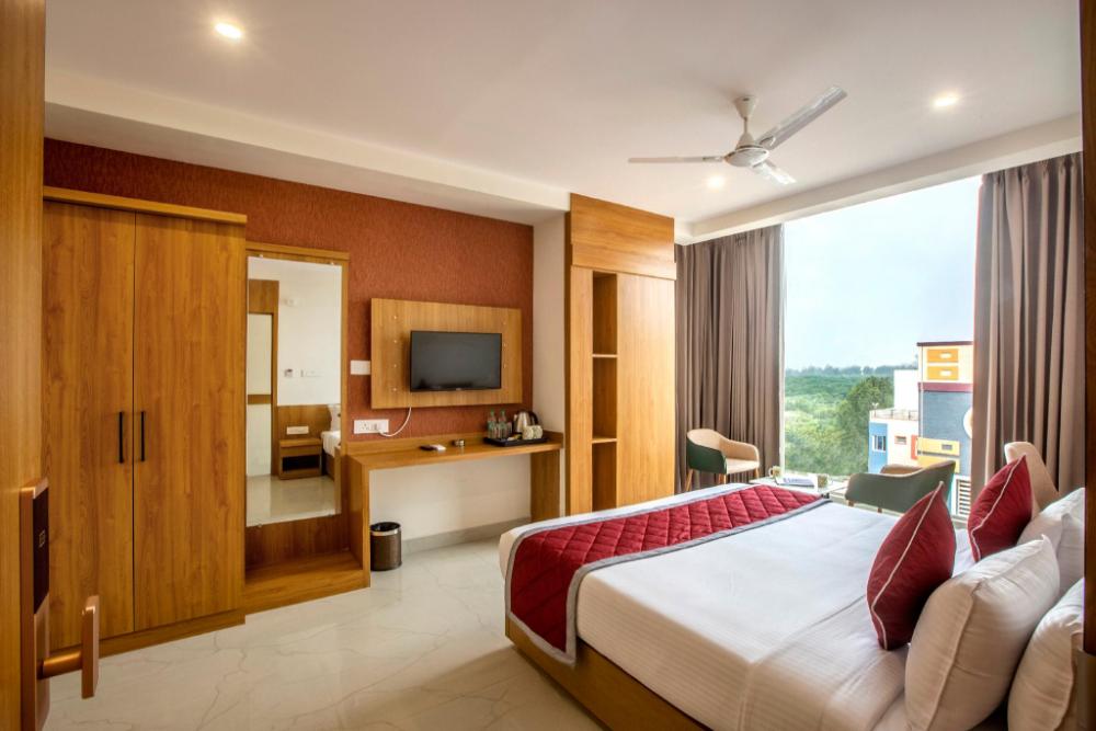 the hoften sterling plaza near kempegowda international airport