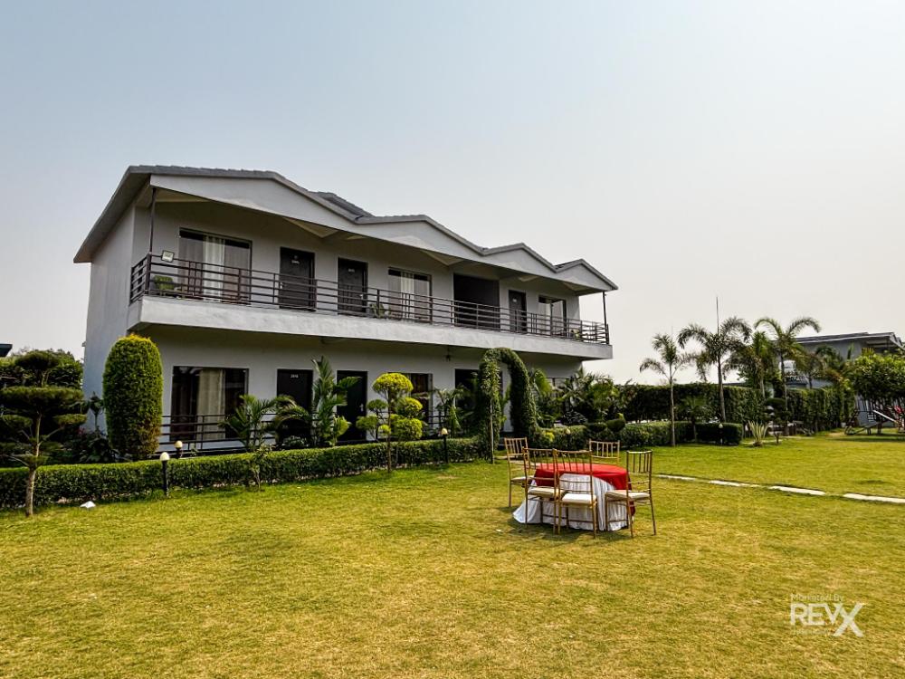 the corbett grace resort