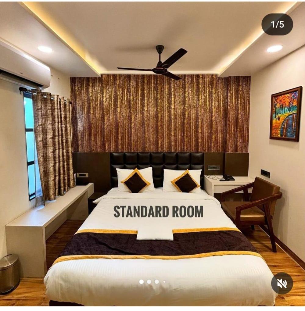 hotel parth residence deoria uttar pradesh