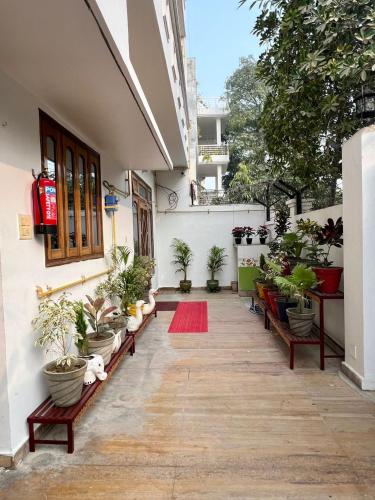 om kashi villa