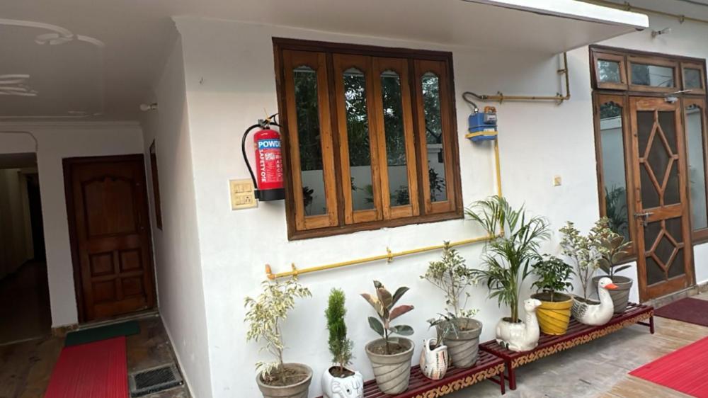 om kashi villa