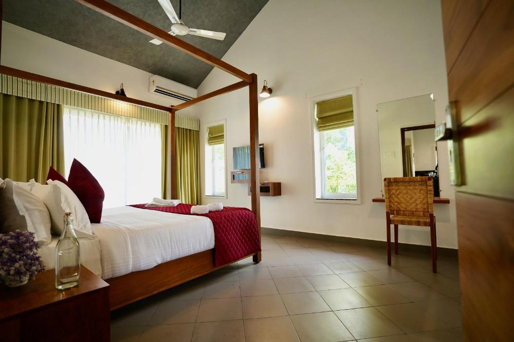 brackish kayal resort