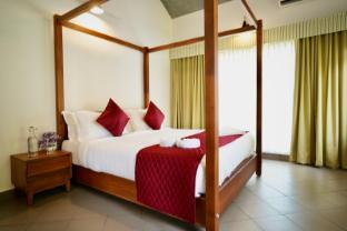 brackish kayal resort