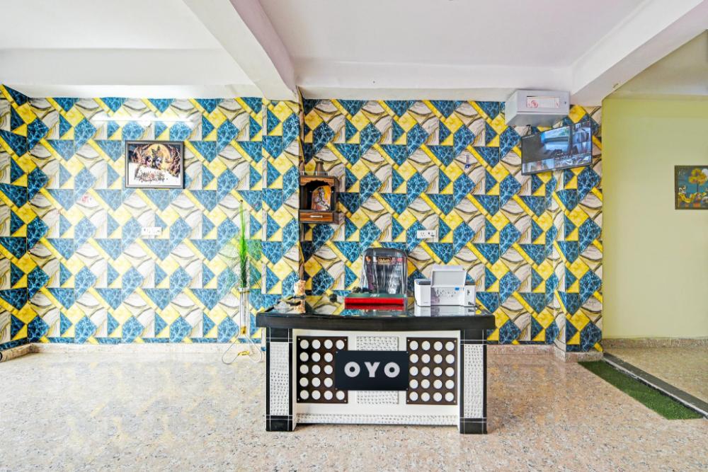 hotel o gulabi delight