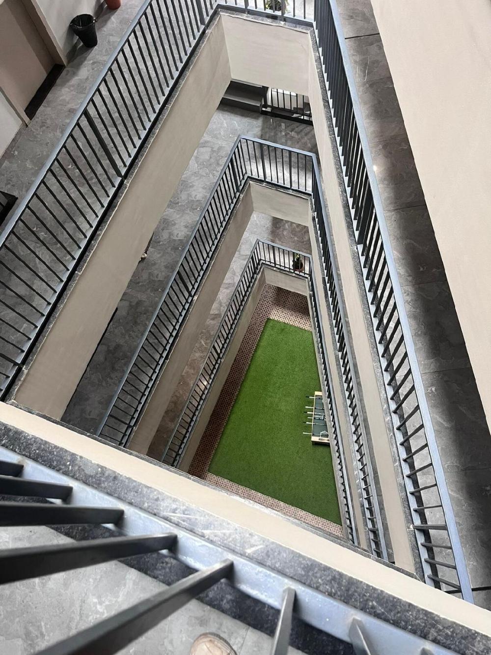 hamlet studio apt with hill view pune