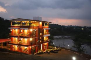 rio royale by adventure trails