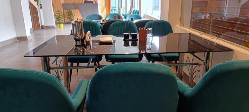 himalayan haveli fooding and lodging