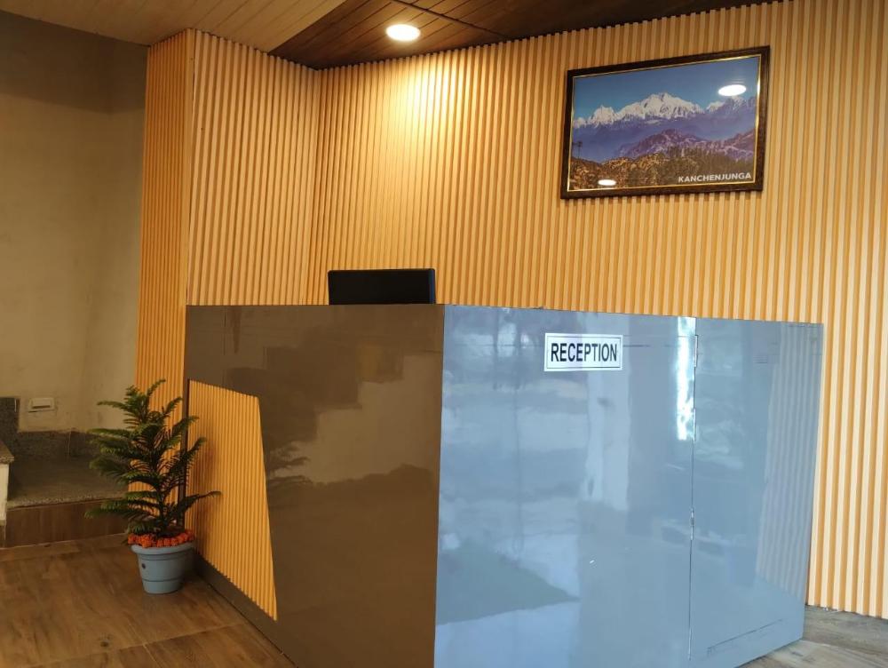 himalayan haveli fooding and lodging