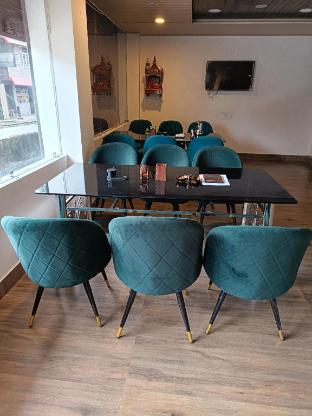 himalayan haveli fooding and lodging