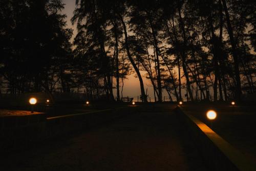 whitesand beach stay resort