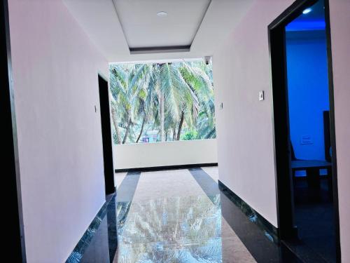 sri krishna lodge tekkatte