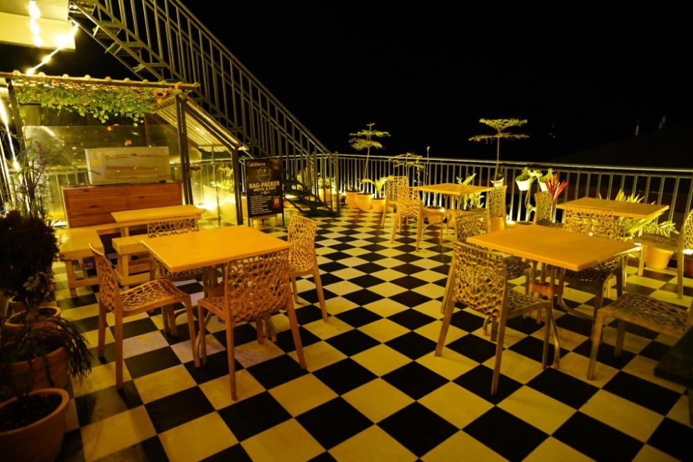 friends by alizeh bhagsunag mcleodganj