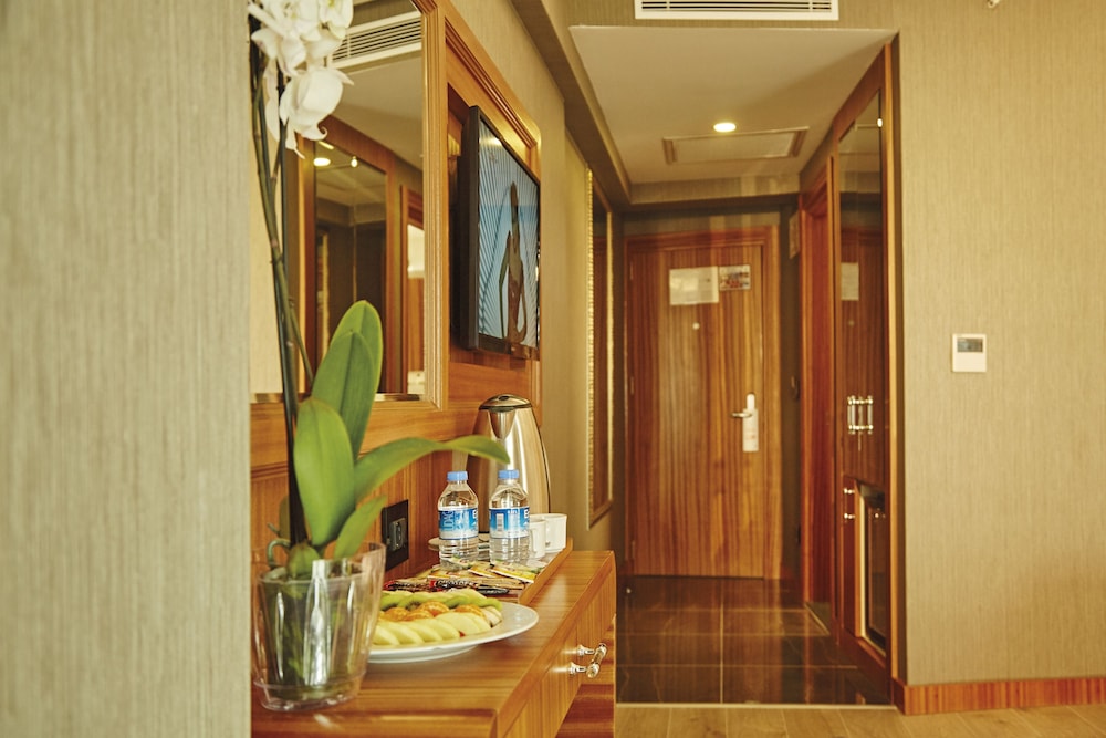 ilkbal deluxe hotel and spa